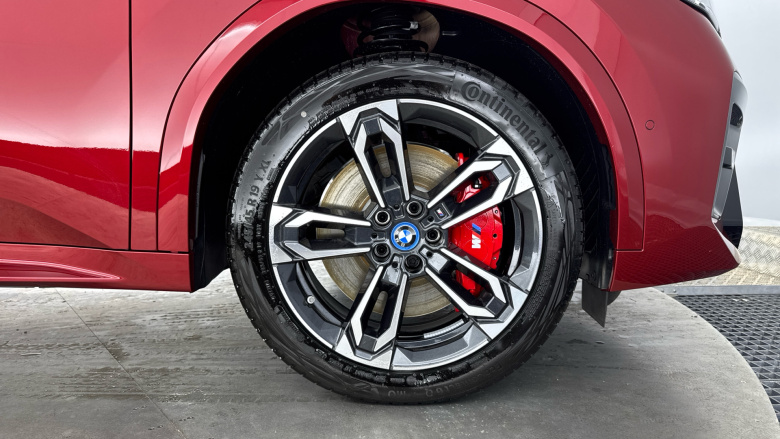 BMW iX2 150kW eDrive20 M Sport 65kWh 5dr Auto [Tech/Pro] Electric Hatchback